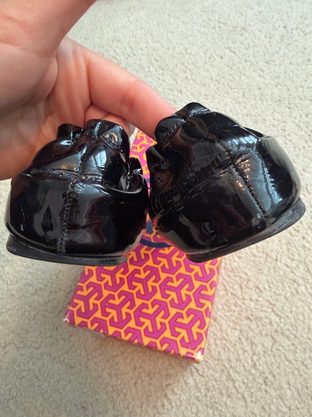 Tory Burch Black Patent Logo Reva Ballet Flats 9.5 - Picture 5 of 7